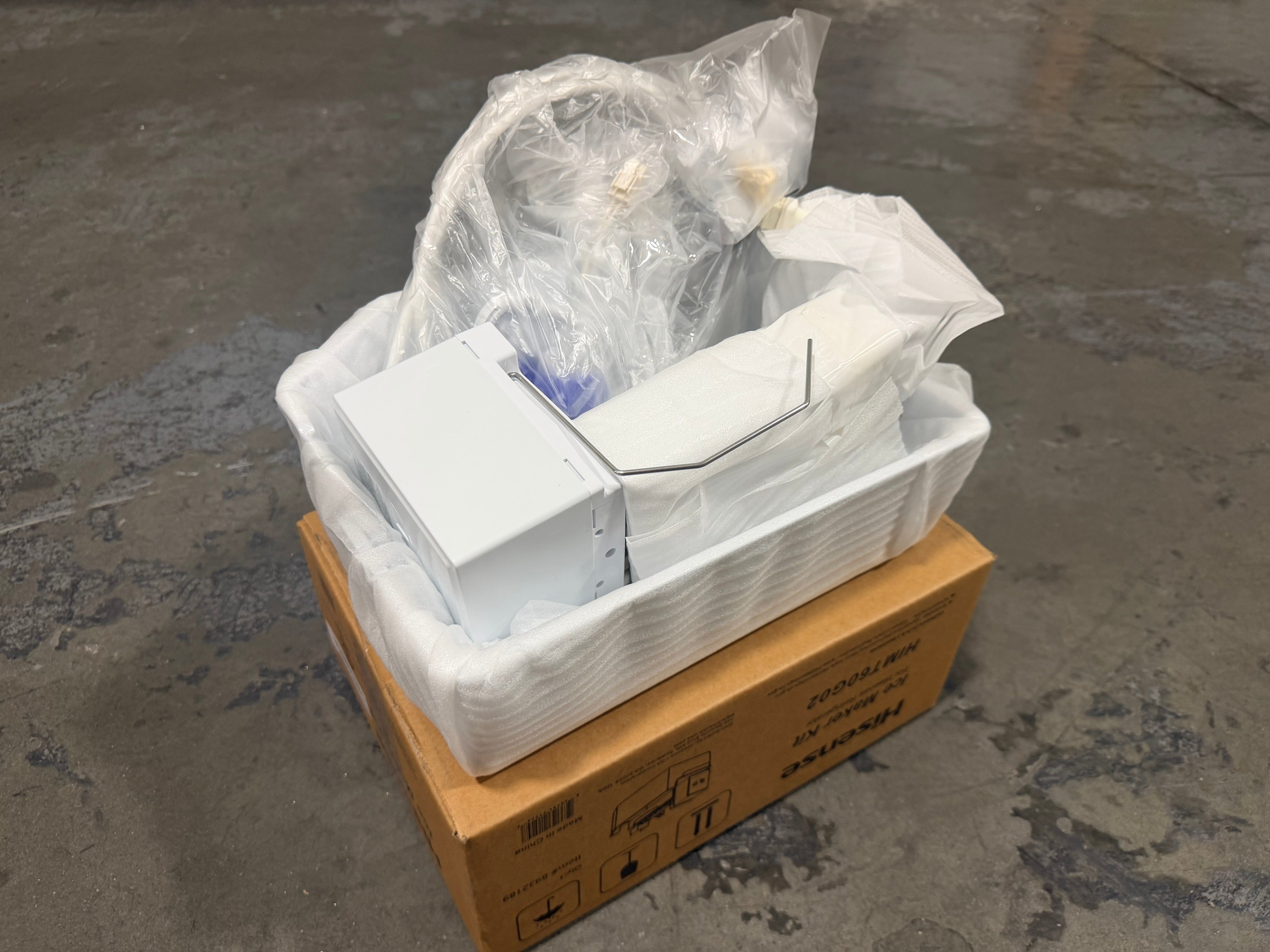 20207698- Hisense Refrigerator Ice Maker Kit